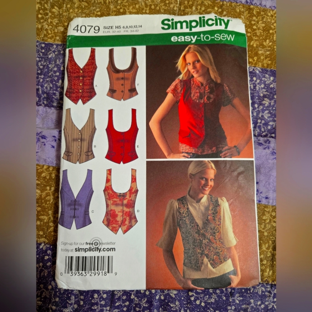 Simplicity Women's Red Top 6-14